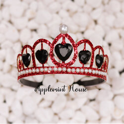 High Quality Queen Of Hearts Crown Costume Heart